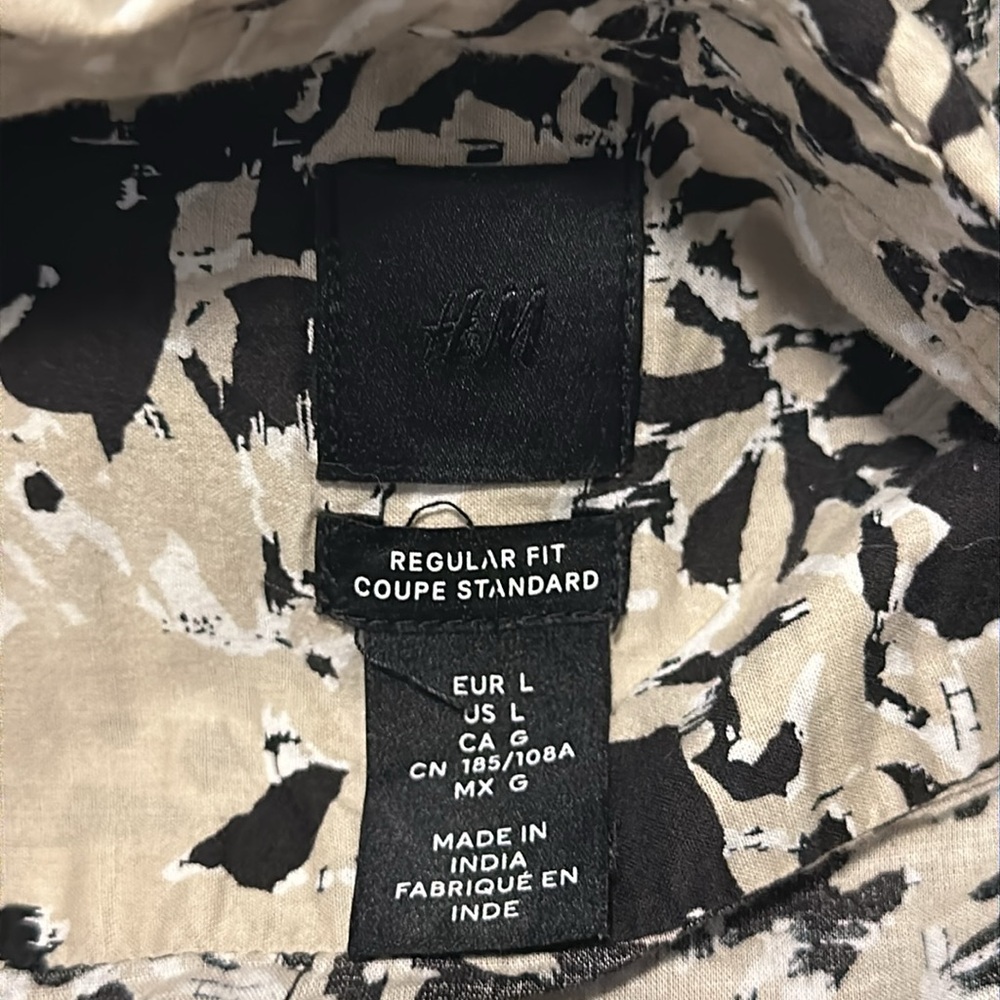 H&M Flower Print Button Down Shirt - Picture 5 of 6